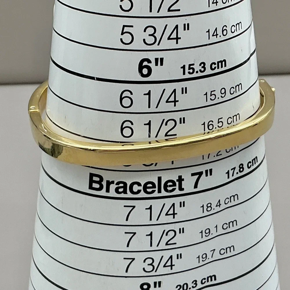 FMD bangle watch